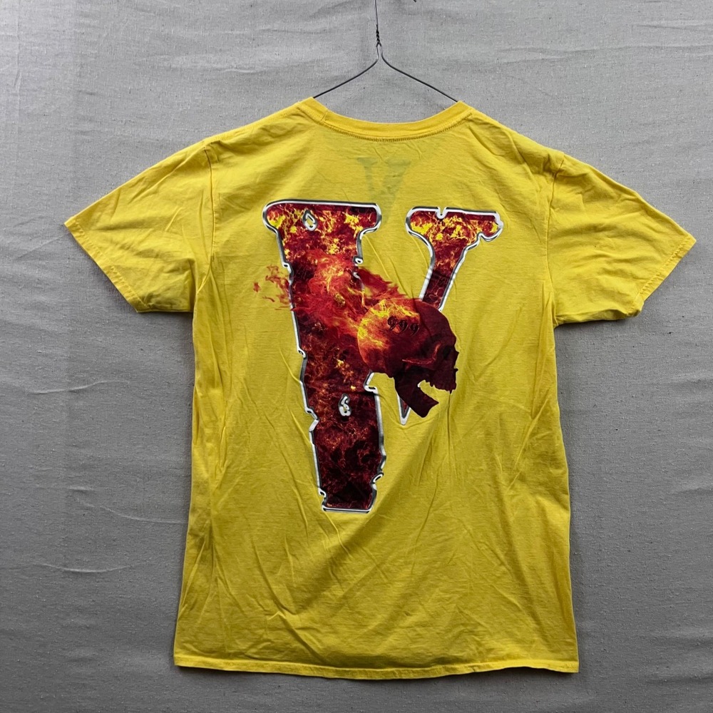 Vlone Juice Wrld T-Shirt Large Yellow Legends Never Die Fire Skull V Graphic